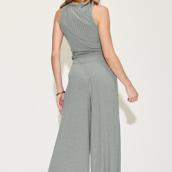 Gray Ribbed Tank and Wide Leg Pants Set - Picture 8 of 8